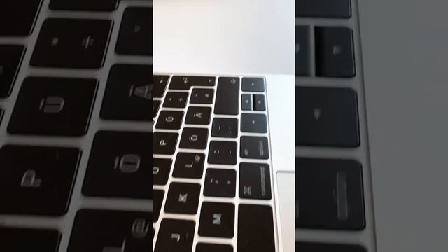 Apple MacBook 12 Inch