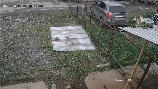 Видеокамера Hiwatch DS-T206 2,8-12мм 2мп HDTvi зум 5 мм