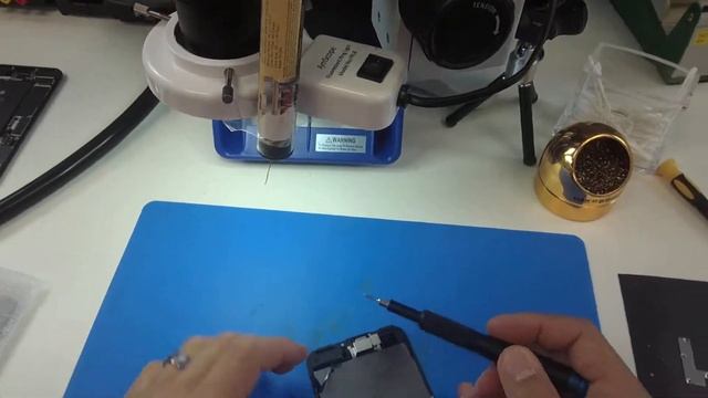 Best IPhone 7,7 Plus, & Apple Watch Tri Point Screwdriver Ever