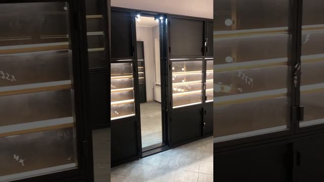 Витрины в стиле Лофт от Custom Mebel. Москва / Showcases In The Loft Style For Piercing.