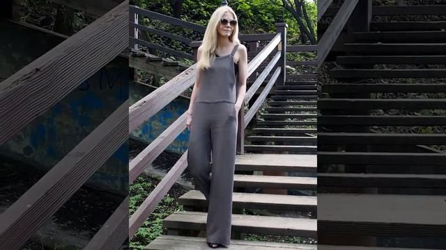 Комбез (цвет капучино) в парке 