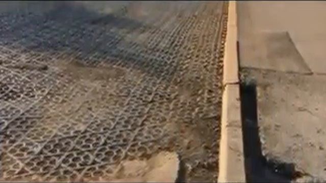 Сняли в Кронштадте асфальт и обнаружилось это!