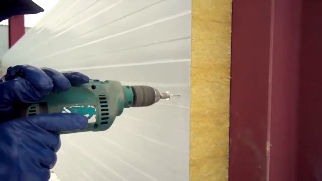 Монтаж сэндвич-панелей