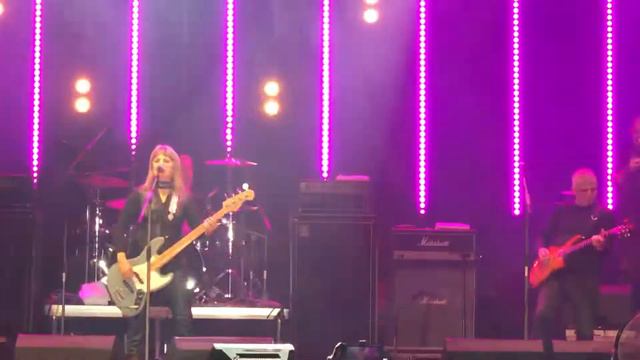 SUZI QUATRO -  THE WILD ONE Live 12 May 2022 Offenburg Germany