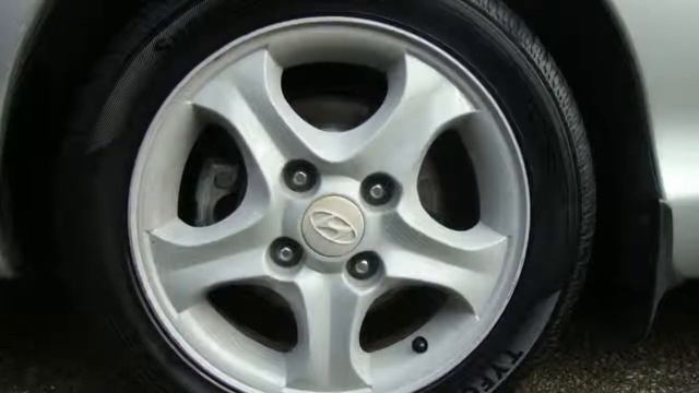 Hyundai Coupé 2.0i F | Schuif / Kantel Dak | 179.800 KM | CV Afstandbed.