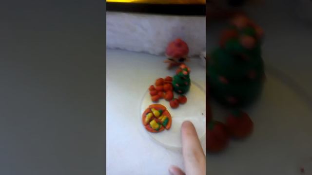 Потому что надо кушать полезно и всегда чтобы не остаться голодным