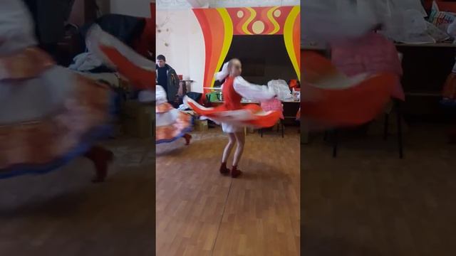русские народные танцы- разминка 