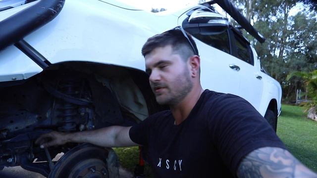 LIFT AND TYRES INSTALL