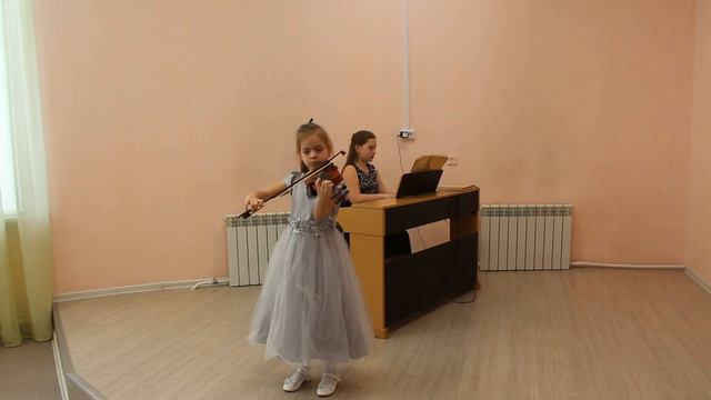 Соломатина Софья 7 лет. Соломатина Елизавета 11 лет. Ж Викерлен 
