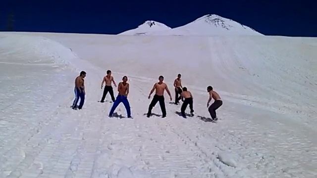 Танец орла. гора Эльбрус
