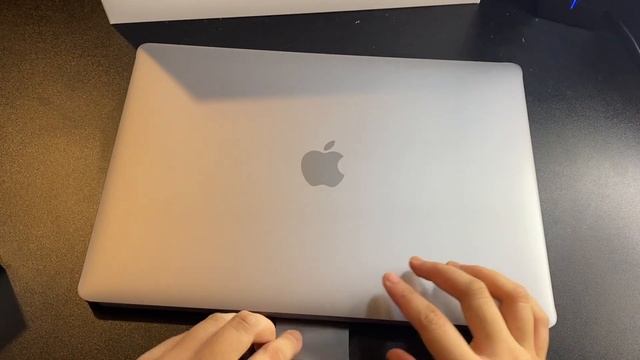 MACBOOK AIR M1 UNBOXING + CUSTOMIZATION ♡ (2020)