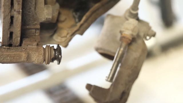 Замена тормозных колодок и дисков