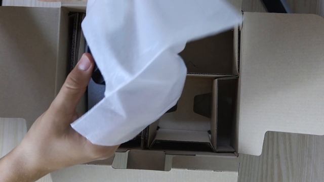 Unboxing Nikon Z50 Vlogging Kit