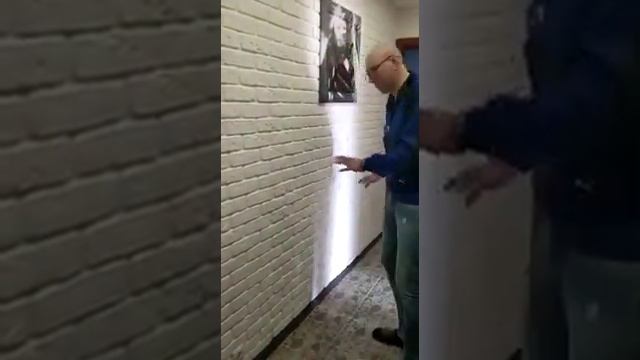 Вторая часть укладки декоративных кирпичиков