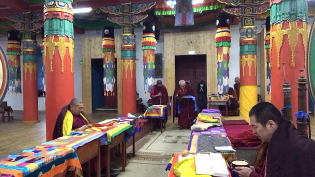 Монлам Ченмо Вечерний Молебен 27.02.2023 🕞 15:30