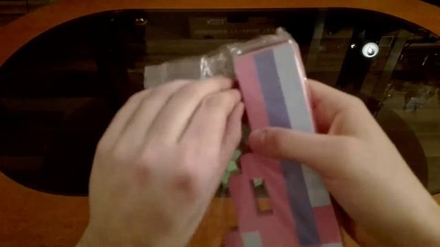 РАСПАКОВКА ИГРУШЕК - UNPACKING TOYS , МАЙНКРАФТ ОРУЖИЕ - MINECRAFT WEAPONS #3