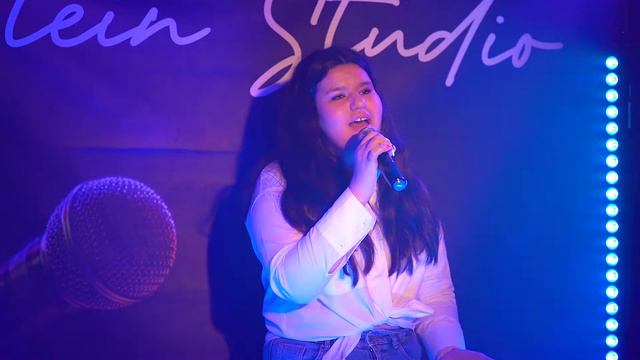 E238b6bd81cd00bd9e3f93a03c679203