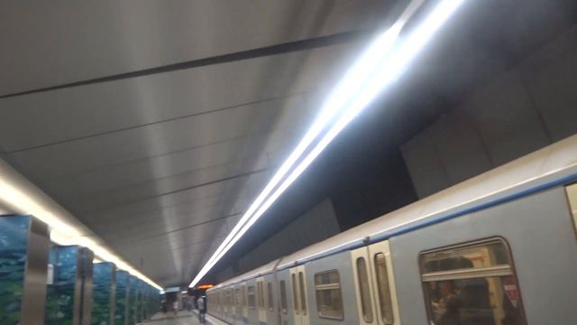 Станция метро Озёрная.