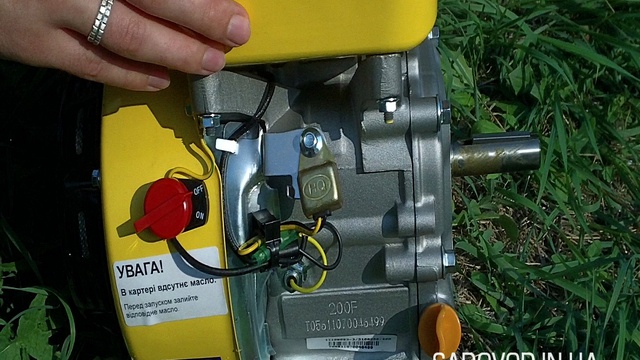 Sadko Ge-200  двигатель с фильтром на масляной ванне