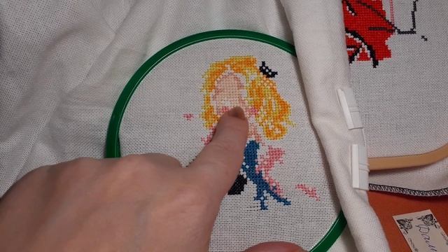 28.Рукодельные будни 9.10 - 15.10.2023/процессы/финиш/ выставка вышитых картин в краеведческом музее