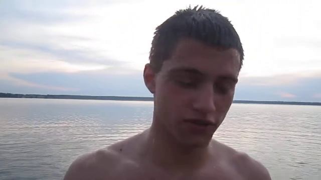 Обучающий ролик, жонглировать сальто назад =)