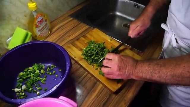 Чорба от Свински Скули - авторска рецепта! Жоро Генчев импровизира!!!