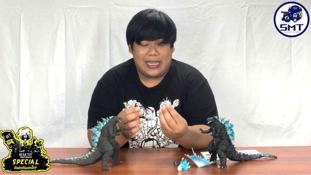 S.H. Monsterarts Godzilla 2021 งานแท้ VS. งานจีน : By Bear Toy Reviews Special มันต่างกันอย่างไร?