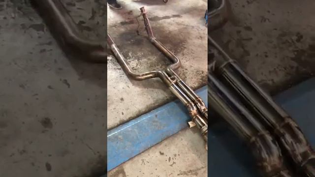 исправление корявого выхлопа на мерс