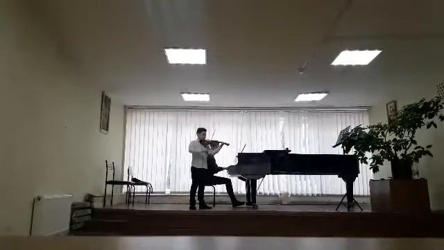 440a60e555a8123c8468f5bff2ed23b0