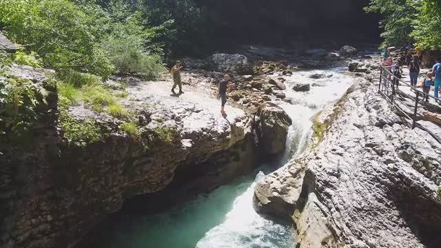 71459ab8168c6b8eceffe16f036b5759