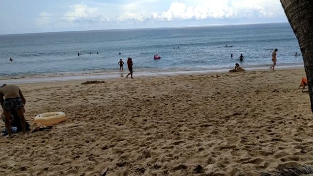 И пасмурная погода бывает на пляже Сурин/Таиланд, Пхукет