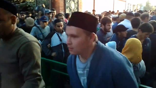 Совершение намаза Курбан Байрам в Самаре