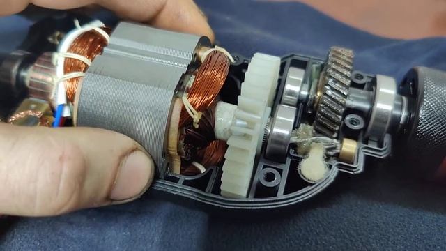 Быстрый обзор дрели Dnipro M ND-45. Небольшое сравнение