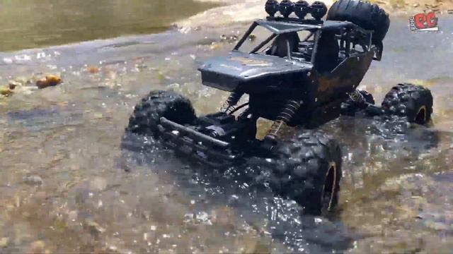 4X4 RC Rock Crawler 4WD Double Motors Off-Road Car 1:8 Vs 1:12 Scale| Excellent Off-Road Performanc