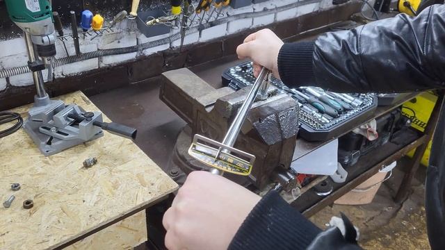 Набор инструментов АВТОБРАТ, 219 предметов. Проверка на прочность.