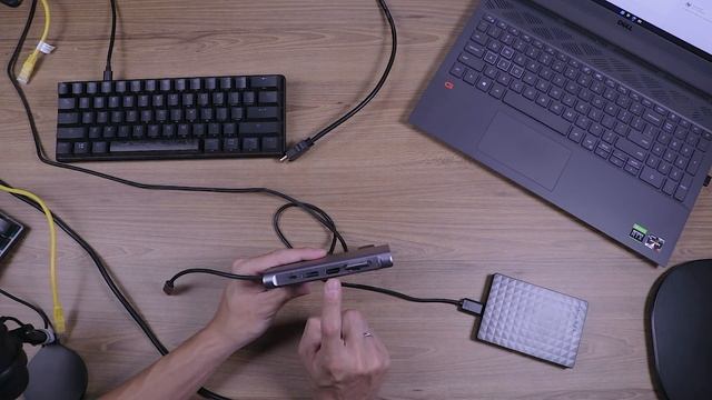 Seu SETUP INTEIRO Em Uma ÚNICA PORTA USB-C! Dock USB QGeeM (6xUSB + 2xHDMI + 1xDP + 1xRJ45 +SD)