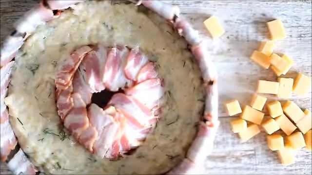 Очень вкусная картошка в беконе.