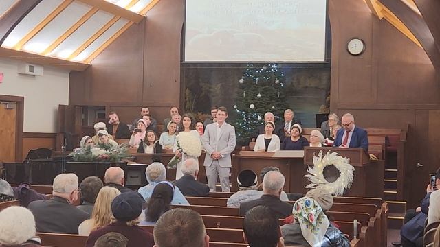 1-ая Славянская Баптистская  Церковь Декабрь 11, 2022 (Объявления Молодой Пары)