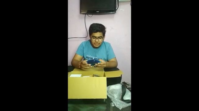 UNBOXING AND REVIEW OF CANON EOS 1300D  | TECHNICAL GYAN