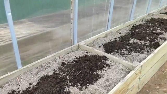 Подготовка теплицы весной, делаю что хочу.