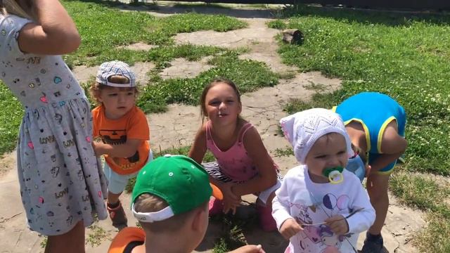 VLOG_Поездка в гости_жарим шашлык_семейные влоги (2020 год) перезалив