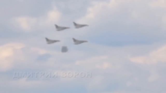 НЛО Против Военных 2018 - Снято на Камеру HD (UFO)