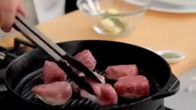 Svinjski Medaljoni Na Posteljici Od Povrća - Fini Recepti By Crochef