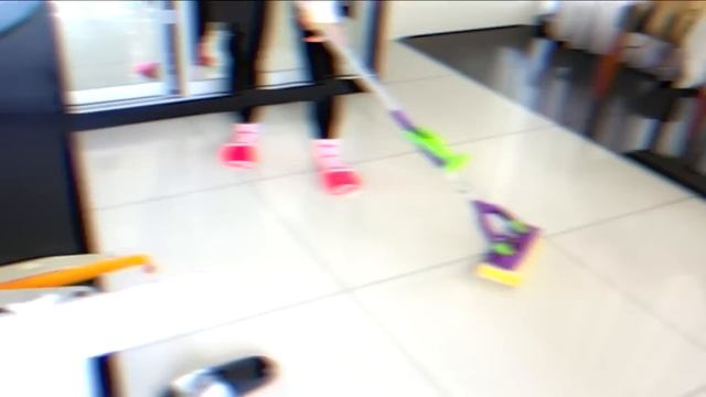 ВИДОВЕ МОМИЧЕТА! Момичета Радост, Любов, Страх и Тъга