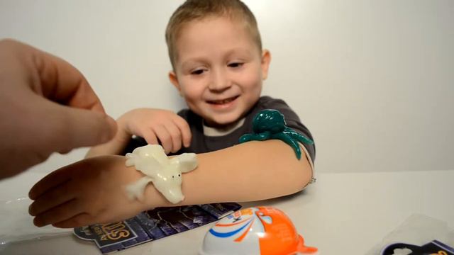 Игрушки тянучки Мышка и Осьминог которые прилипают и растягиваються Toys Toffees