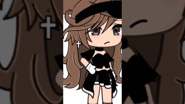 Я в Горничным платье как вам такое? UwU￼