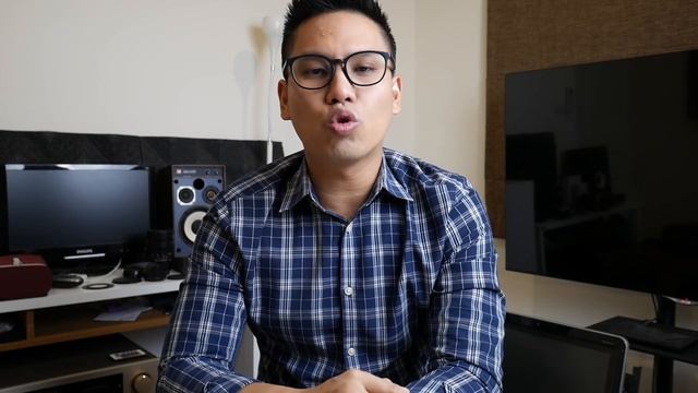 แกะกล่อง MacBook Pro 2017 (15