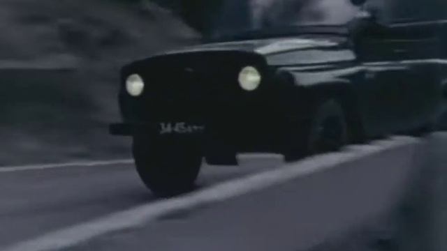 Выбор (1975) - Car Chase Scene