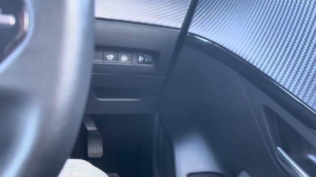 Approved Used Peugeot 208 1.2 PureTech Allure Premium (s/s) 5dr | Swansway Chester Peugeot