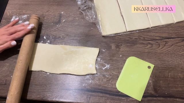 Слойки с капустой, приготовим за минуты